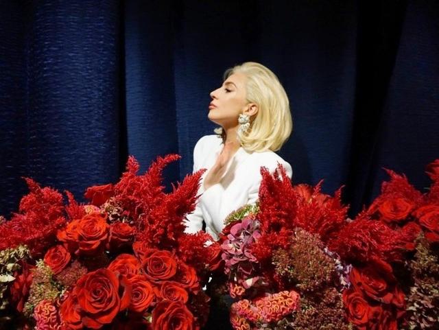 LadyGaga豪宅成堆，家里马厩可养8匹马，设计却捉摸不透